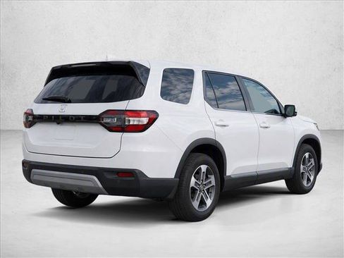 Certified 2024 Honda Pilot EX-L image 7