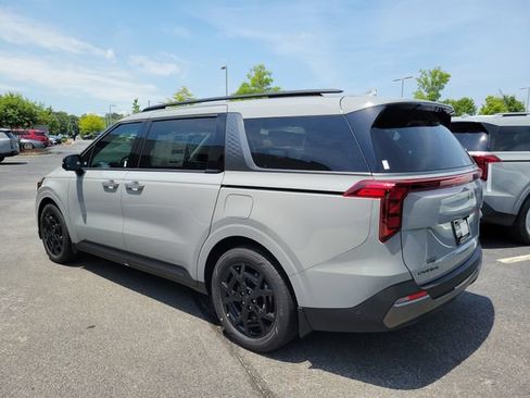 New 2026 Kia Carnival SX FWD image 6