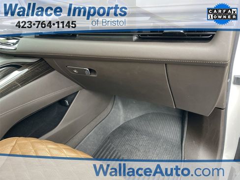 Used 2022 Cadillac Escalade ESV Premium Luxury w/ Performance Package image 37