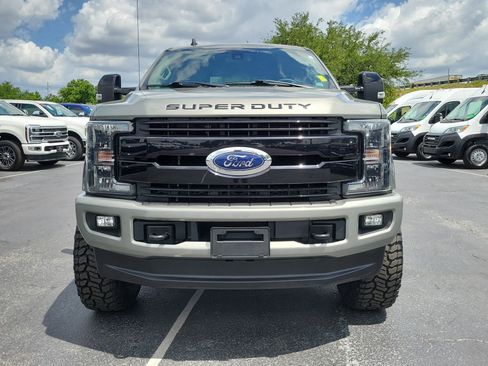 Used 2019 Ford F250 Lariat w/ Lariat Ultimate Package AWD/4WD image 2