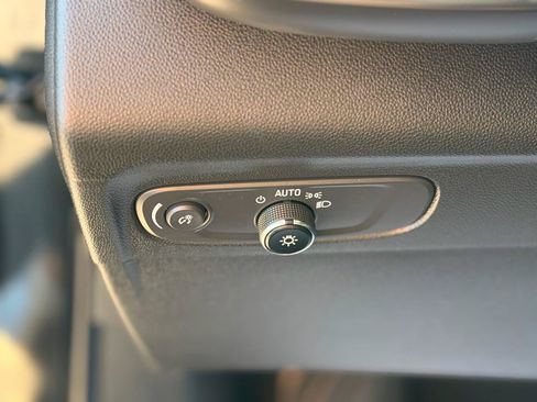 Used 2023 Buick Envision Preferred AWD/4WD image 12