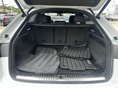 Certified 2025 Audi Q8 Premium Plus w/ Premium Plus Package AWD/4WD image 10