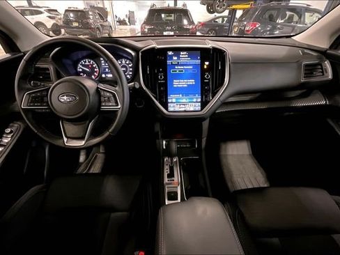 Used 2025 Subaru Ascent Premium AWD/4WD image 15