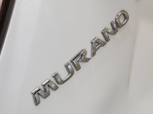 Used 2015 Nissan Murano Platinum w/ Platinum Technology Package FWD image 25