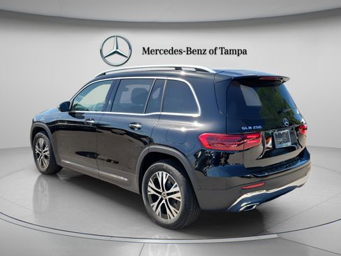 Certified 2025 Mercedes-Benz GLB 250 image 2