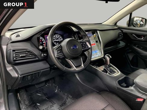 Used 2025 Subaru Outback Premium AWD/4WD image 17