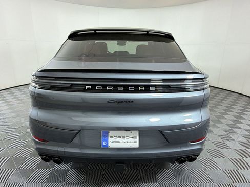 New 2026 Porsche Cayenne Coupe image 11