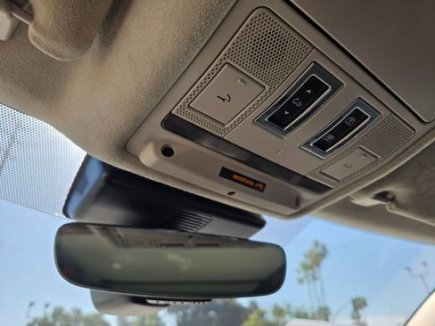 Used 2019 Jaguar F-PACE Portfolio image 37