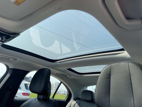 Certified 2025 Mercedes-Benz E 450 4MATIC Sedan image 29