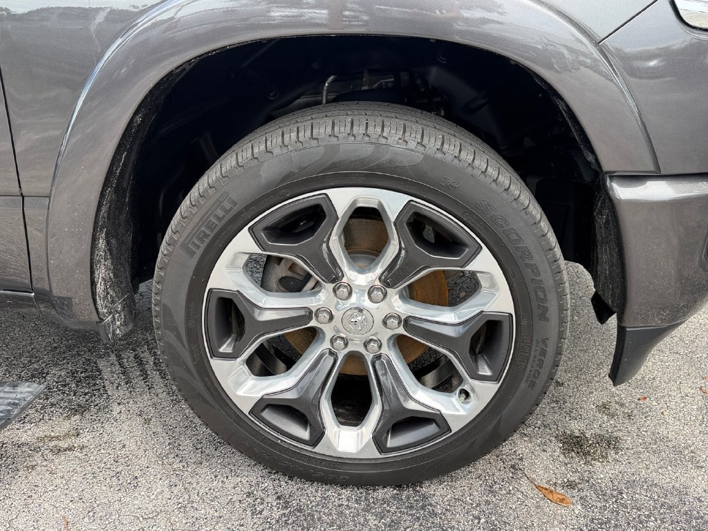 Used 2024 RAM 1500 Limited AWD/4WD image 19