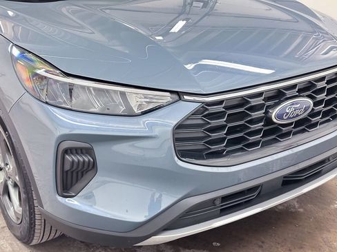 Certified 2025 Ford Escape ST-Line AWD/4WD image 15