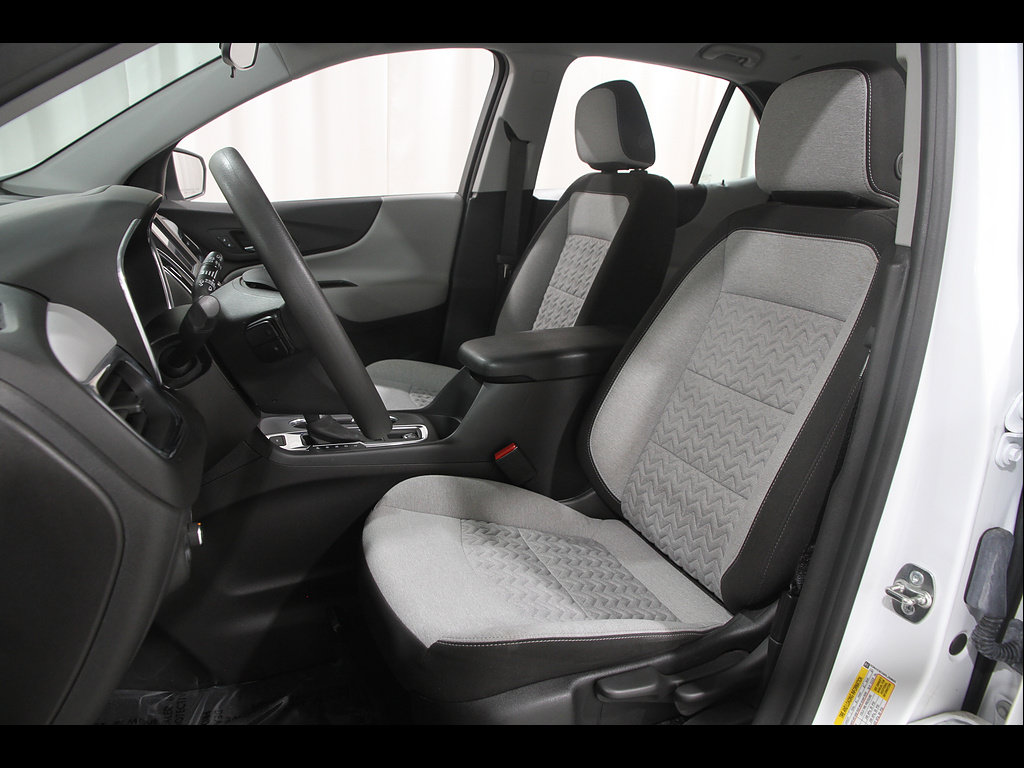 Certified 2024 Chevrolet Equinox LS AWD/4WD image 5