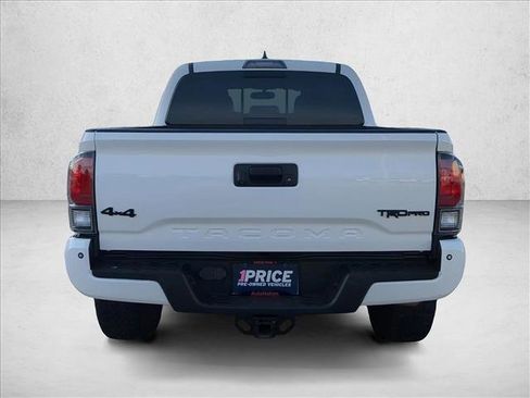 Used 2017 Toyota Tacoma TRD Pro image 6