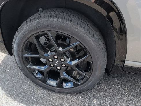 Used 2024 Chevrolet Traverse RS w/ LPO, Floor Liner Package AWD/4WD image 16