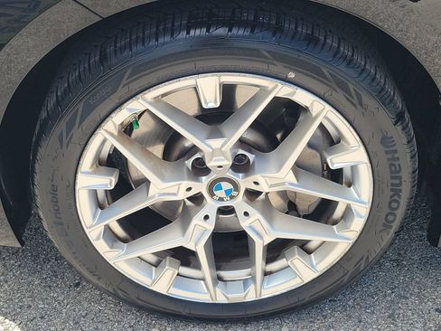 Used 2025 BMW 330i Sedan RWD image 7