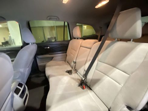 Used 2016 Honda Pilot EX image 24