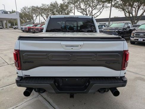 Used 2017 Ford F150 Raptor w/ Equipment Group 802A Luxury image 5