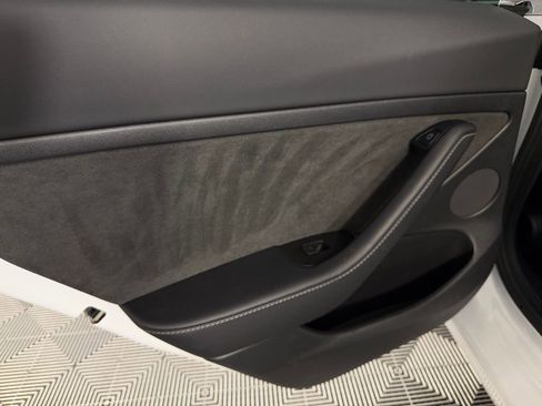 Used 2022 Tesla Model 3 Long Range image 26