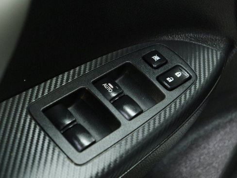 Used 2025 Mitsubishi Eclipse Cross ES AWD/4WD image 18