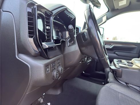 Used 2024 Chevrolet Silverado 2500 LT image 15