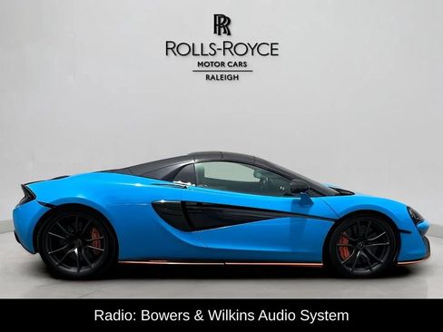 Used 2018 McLaren 570S Spider image 7
