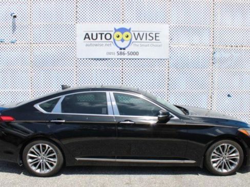 Used 2015 Hyundai Genesis 3.8 w/ Option Group 04 RWD image 4