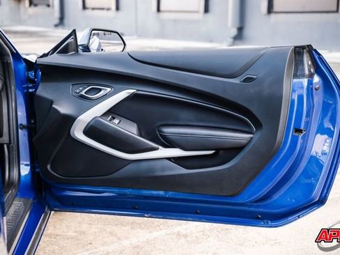 Used 2019 Chevrolet Camaro SS image 68