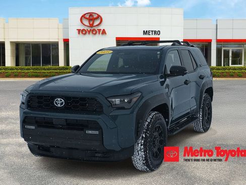 Used 2025 Toyota 4Runner TRD Off-Road Premium image 1