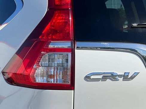Used 2016 Honda CR-V SE image 31