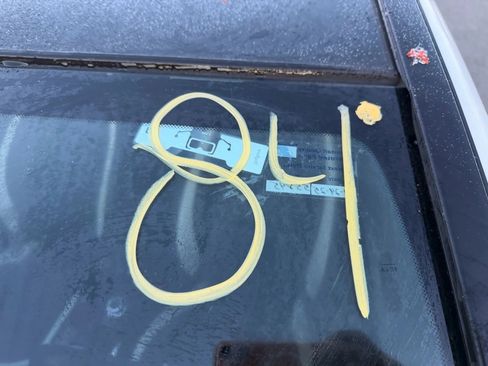 Used 2018 INFINITI QX30 Sport image 33