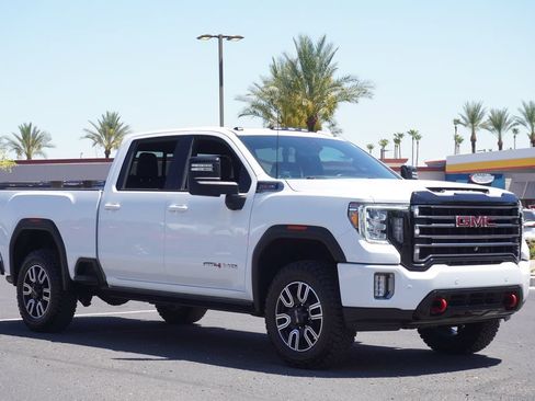 Certified 2022 GMC Sierra 2500 AT4 w/ AT4 Premium Plus Package AWD/4WD image 5