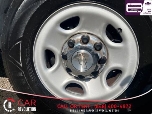 Used 2020 Chevrolet Express 3500 LT w/ LT Preferred Equipment Group image 14