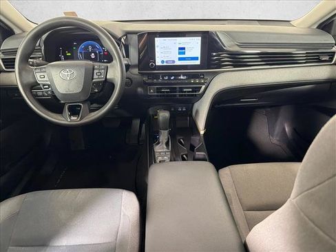 Used 2025 Toyota Camry LE w/ Convenience Package AWD/4WD image 15