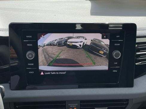 New 2026 Volkswagen Jetta SE FWD image 14