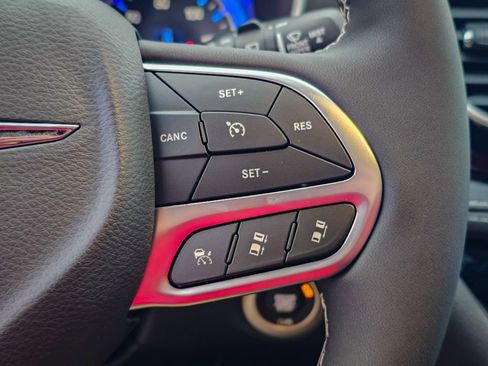 New 2026 Chrysler Pacifica Select image 20