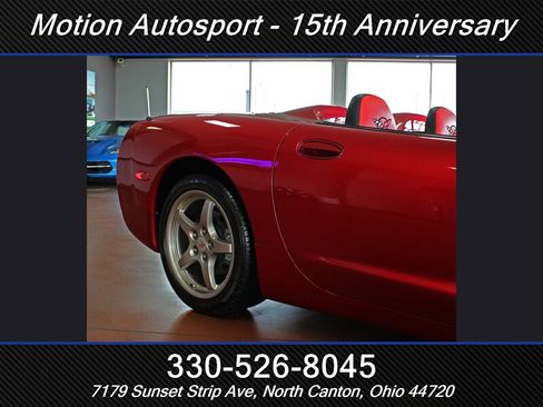 Used 2004 Chevrolet Corvette Convertible w/ Preferred Equipment Group RWD image 49