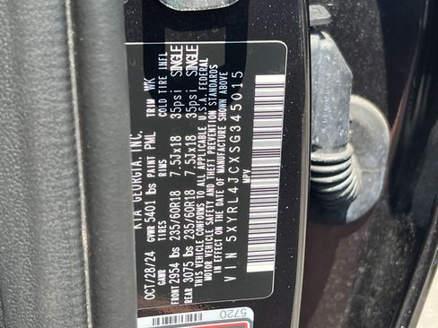 Used 2025 Kia Sorento S FWD image 35