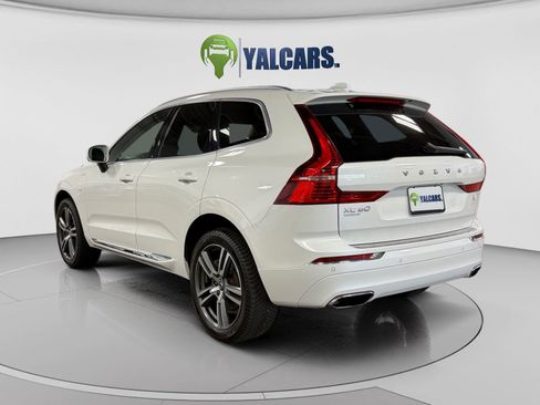 Used 2021 Volvo XC60 T8 Inscription Expression w/ Premium Package AWD/4WD image 3