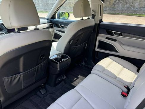 Used 2023 Kia Telluride EX FWD image 22
