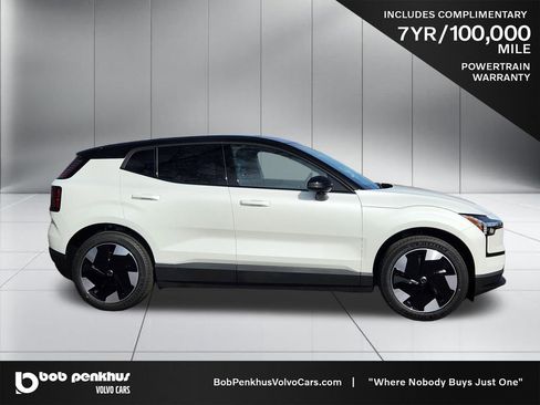 New 2026 Volvo EX30 Plus w/ Climate Package image 23