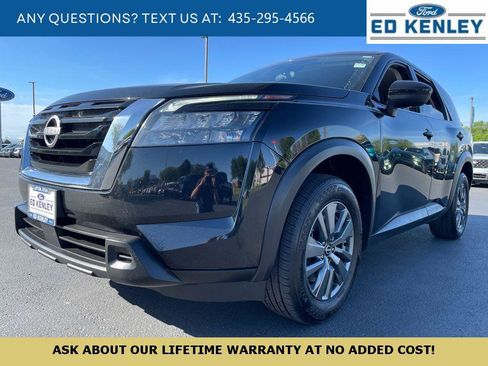 Used 2024 Nissan Pathfinder S AWD/4WD image 1