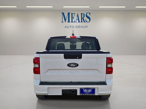 Used 2025 Ford Maverick Lobo AWD/4WD image 4