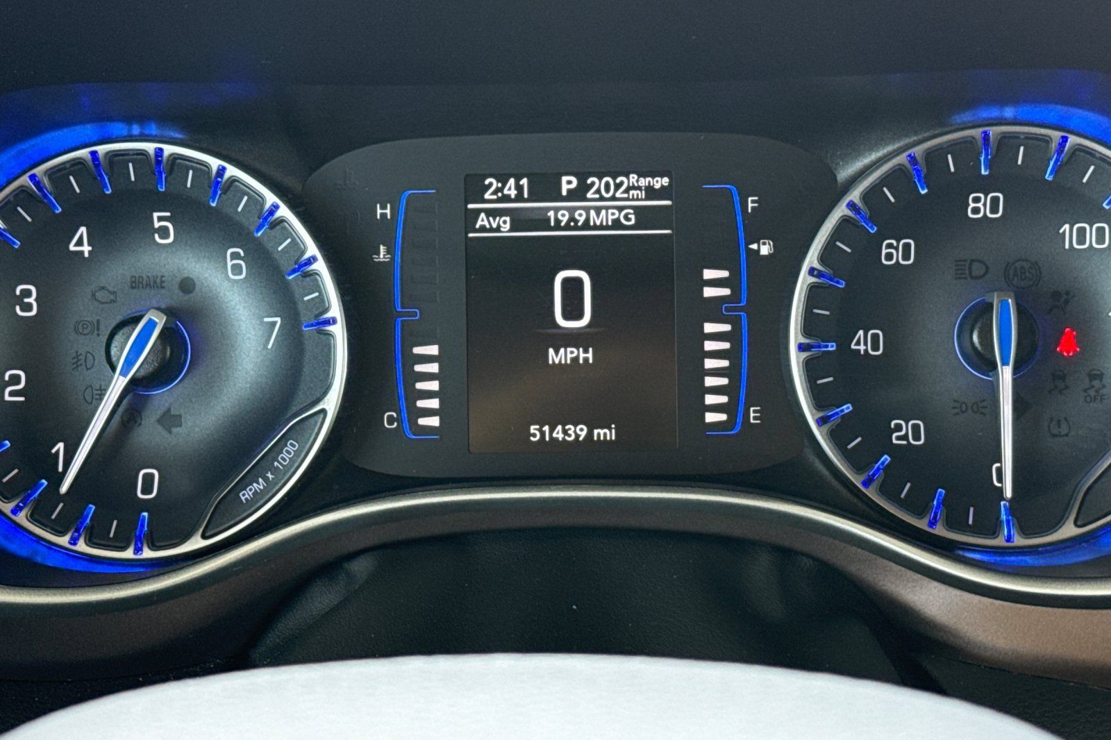 Used 2022 Chrysler Voyager LX FWD image 38