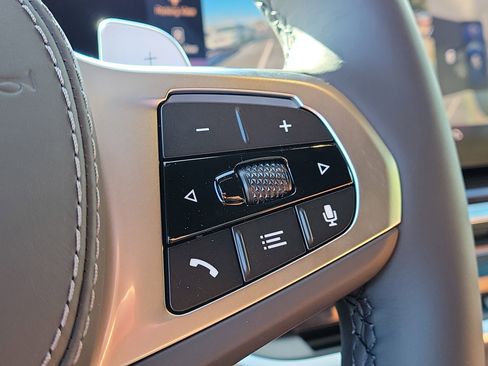 New 2026 BMW X5 xDrive40i w/ Executive Package image 23