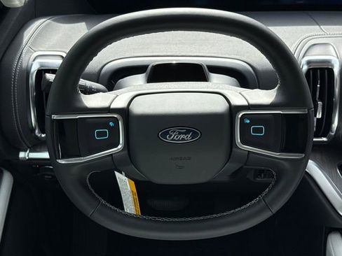 New 2026 Ford Expedition Max Platinum w/ Platinum Ultimate Package AWD/4WD image 15