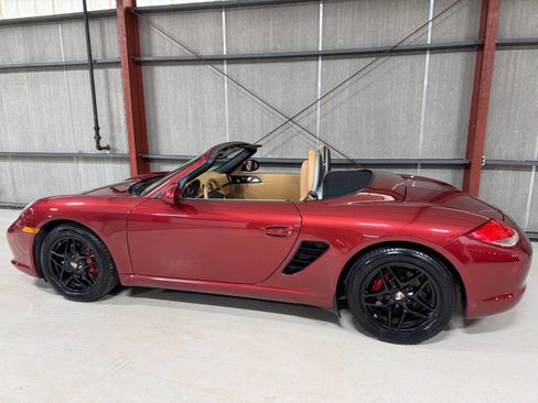 Used 2011 Porsche Boxster Base 2dr Convertible image 7