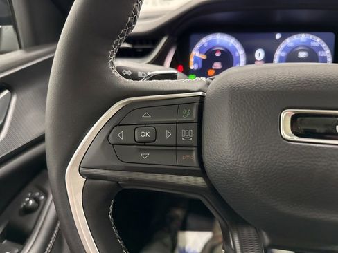 New 2025 Jeep Grand Cherokee L Altitude AWD/4WD image 28