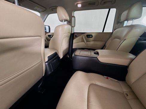 Used 2022 Nissan Armada SL w/ Captain's Chairs Package RWD image 23