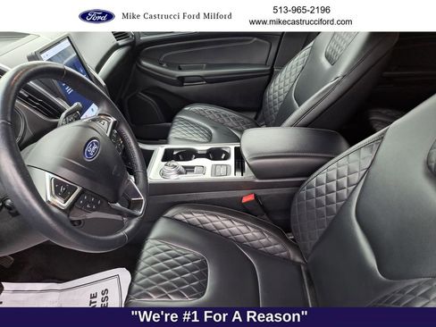 Certified 2024 Ford Edge Titanium image 24