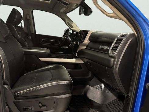 Used 2022 RAM 2500 Laramie AWD/4WD image 25